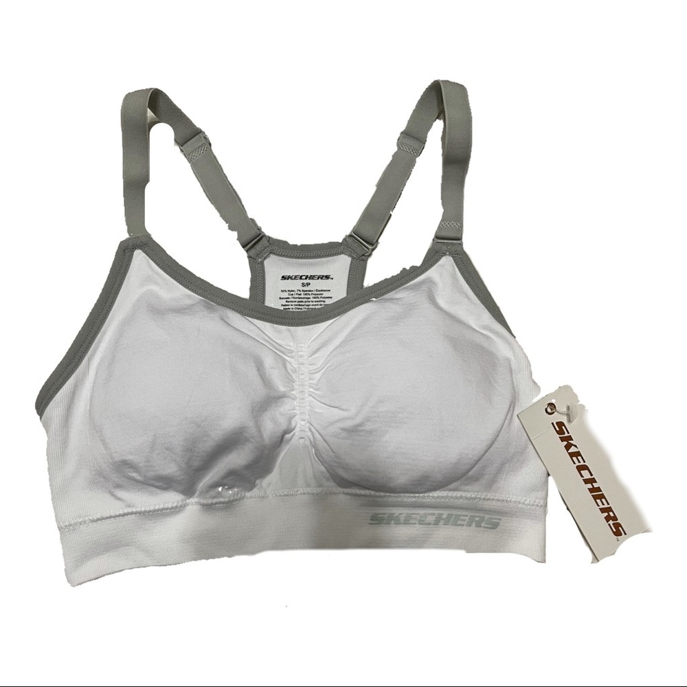 NWT Skechers white seamless 4-way stretch, super soft sports bra